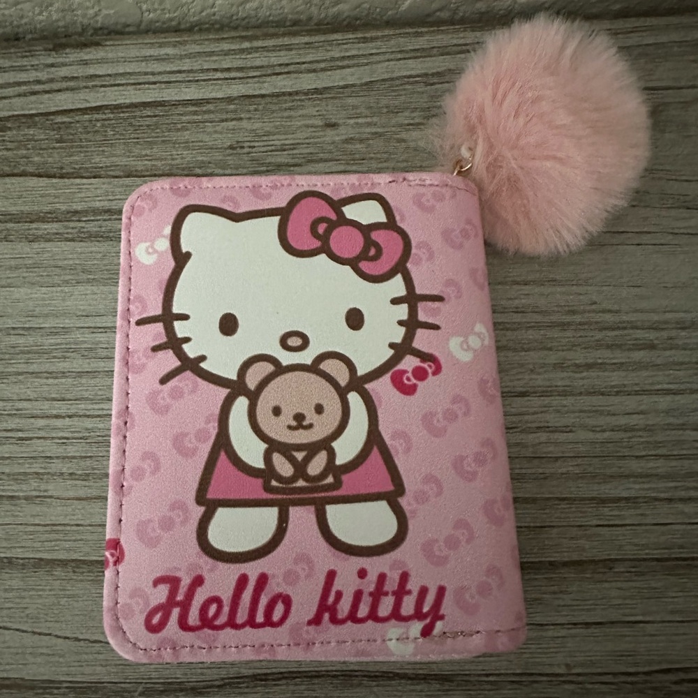 Hello Kitty Pink Key & Card Holder - Picture 2 of 3